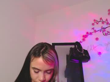 sweet_molly420, live webcam girl, age 22, streaming now, teen, lovense