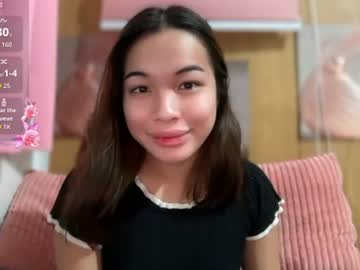 Angela, live webcam girl, age 18, streaming now, smalltits, squirt