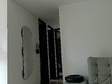 Catalina, live webcam girl, from VE, streaming now, findom, cum