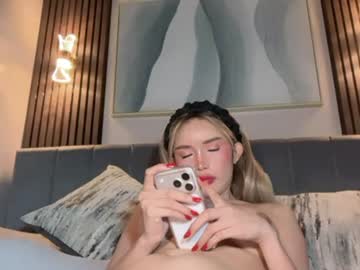 Candy, live webcam girl, streaming now, cum, selfsuck