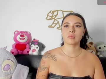 Kaylie 🥺❤️, live webcam girl, from CO, streaming now, natural, latina