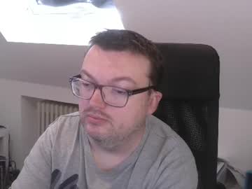 Oliver, live webcam girl, age 41, from DE, streaming now, german, english