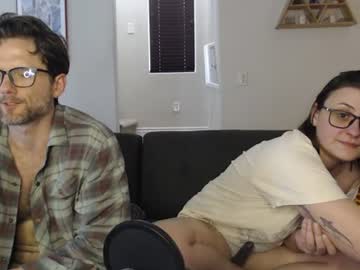 Sunny420 &amp; Alex Mann, live webcam girl, age 35, from US, streaming now, hairy, curvy