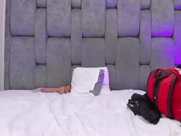 Sunny, live webcam girl, age 19, from CO, streaming now, trans, anal