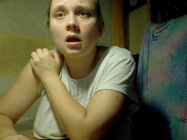 Frummi, live webcam girl, age 35, from RUSSIA, streaming now, anaal spelen, kontvingeren