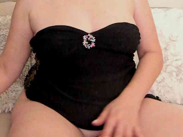 LadyJanine, live webcam girl, age 57, from UNITED STATES, streaming now, anaal spelen, kontvingeren