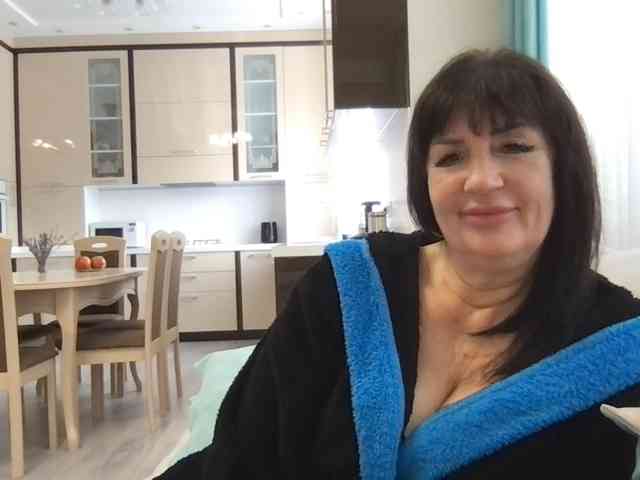 mmiissiiss1, live webcam girl, age 58, streaming now, camshow, chatten