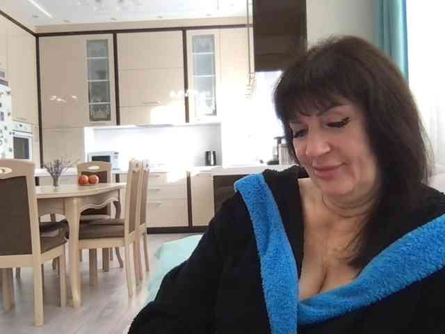 mmiissiiss1, live webcam girl, age 58, streaming now, camshow, chatten