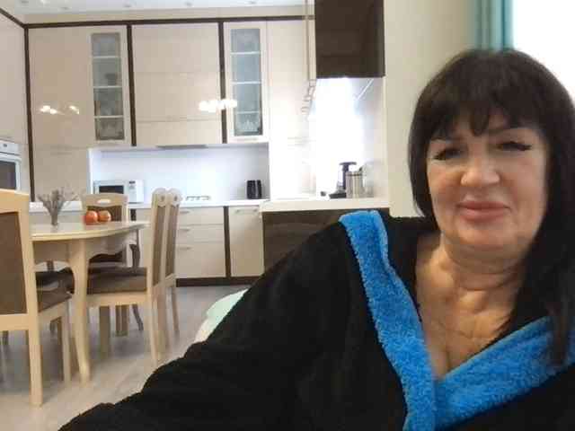 mmiissiiss1, live webcam girl, age 58, streaming now, camshow, chatten