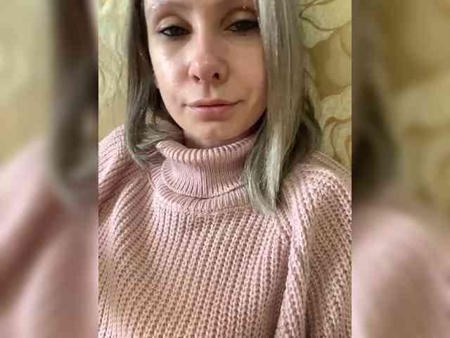 -Christina-, live webcam girl, age 30, from Россия, streaming now, kontvingeren, chatten