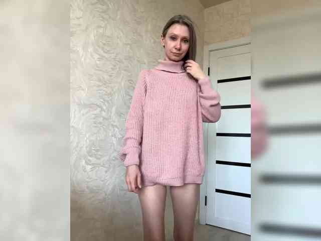 -Christina-, live webcam girl, age 30, from Россия, streaming now, kontvingeren, chatten