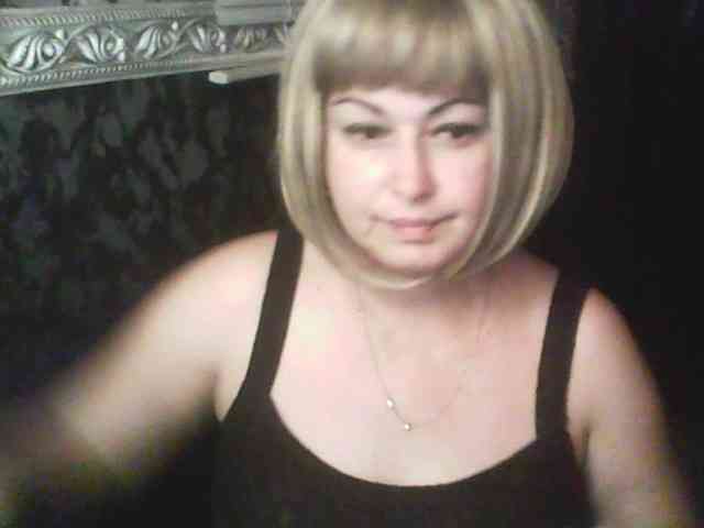 gospoja6996, live webcam girl, age 29, from Украина, streaming now, dromen, voetenneuken