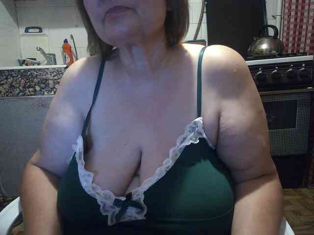 marusa0, live webcam girl, age 51, from Россия, streaming now, pijpbeurt, chatten