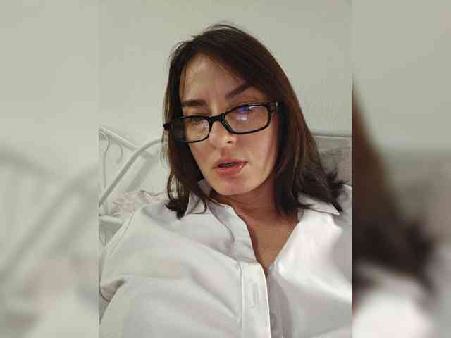 Flammeee, live webcam girl, age 44, from Россия, streaming now, anaal spelen, kontvingeren