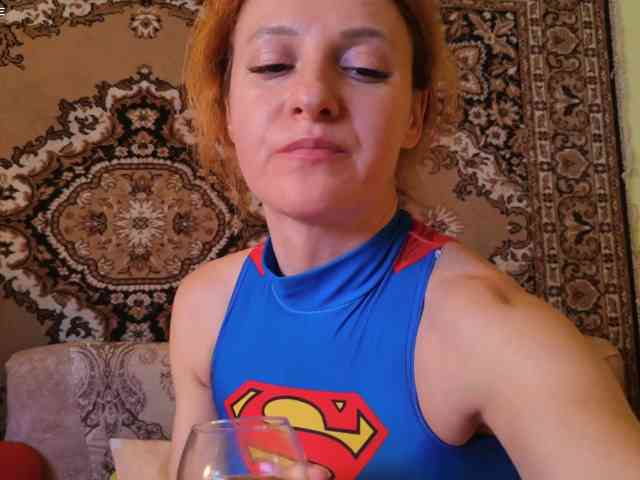 SimaGoldy, live webcam girl, age 42, from RUSSIA, streaming now, anaal spelen, chatten