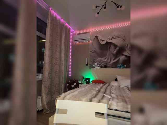 _Katrinka_, live webcam girl, age 21, from Россия, streaming now, anaal spelen, pijpbeurt