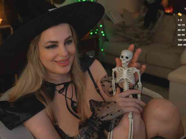 _Lady_M_, live webcam girl, age 40, from RUSSIA, streaming now, anaal spelen, kontvingeren
