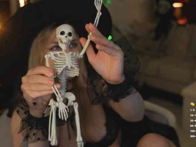 _Lady_M_, live webcam girl, age 40, from RUSSIA, streaming now, anaal spelen, kontvingeren