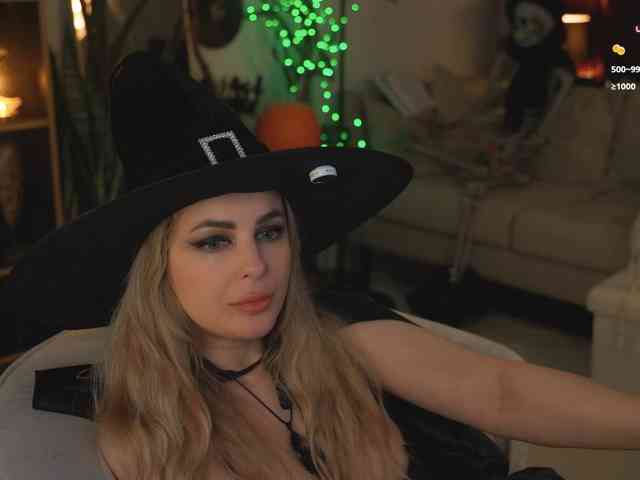 _Lady_M_, live webcam girl, age 40, from RUSSIA, streaming now, anaal spelen, kontvingeren