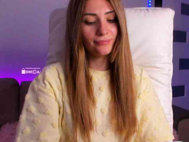 meow, live webcam girl, age 20, streaming now, chatten, dansen