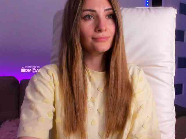 meow, live webcam girl, age 20, streaming now, chatten, dansen