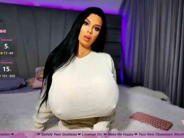 WorshipRita, live webcam girl, age 24, from MAREA BRITANIE, streaming now, pijpbeurt, camshow