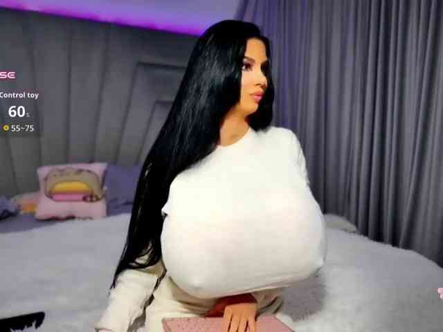 WorshipRita, live webcam girl, age 24, from MAREA BRITANIE, streaming now, pijpbeurt, camshow