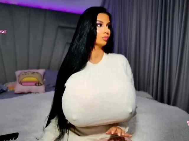 WorshipRita, live webcam girl, age 24, from MAREA BRITANIE, streaming now, pijpbeurt, camshow