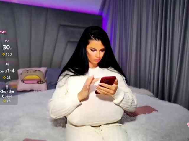 WorshipRita, live webcam girl, age 24, from MAREA BRITANIE, streaming now, pijpbeurt, camshow