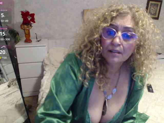 ladydy4u, live webcam girl, age 61, from ROMANIA, streaming now, anaal spelen, aziatische massage