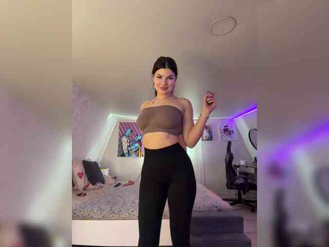 -MaybeBaby-, live webcam girl, age 28, from PLANET EARTH, streaming now, anaal spelen, pijpbeurt