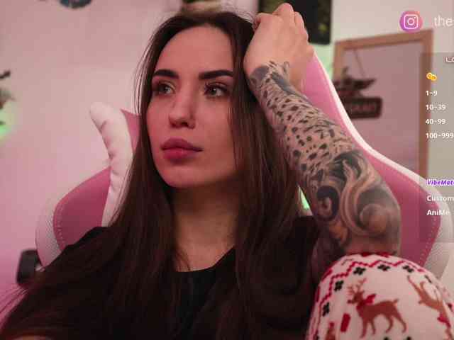 BabyYoda, live webcam girl, age 25, from Украина, streaming now, chatten, dromen