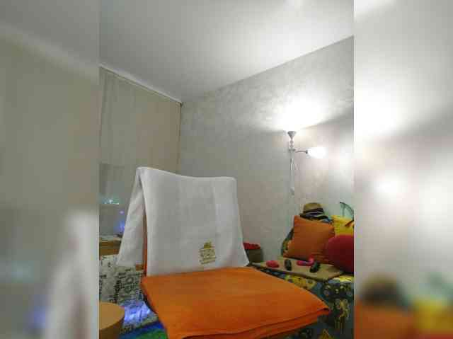 LaliaMia, live webcam girl, age 60, from RUSSIA, streaming now, anaal spelen, kontneuken