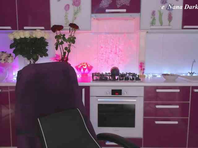 Olivija2020, live webcam girl, age 40, from Россия, streaming now, camshow, chatten