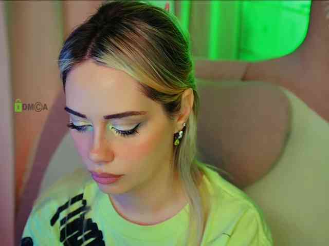 -ANN, live webcam girl, age 20, streaming now, anaal spelen, kontvingeren