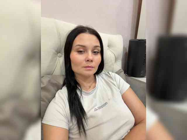 _Milashka_, live webcam girl, age 32, from Россия, streaming now, anaal spelen, kontneuken