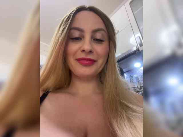 your_girlfriend, live webcam girl, age 33, streaming now, ballikken, pijpbeurt