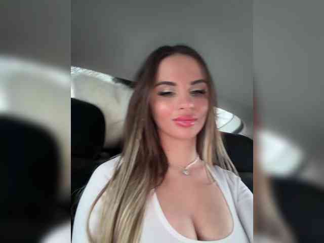 _Lally_, live webcam girl, age 29, from Россия, streaming now, anaal spelen, kontneuken