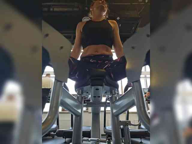 EditaMilf, live webcam girl, age 46, from RUSSIAN FEDERATION, streaming now, anaal spelen, aziatische massage