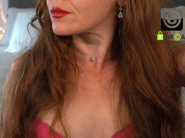 LeverageURAssets, live webcam girl, age 32, from USA, streaming now, kontvingeren, ballikken