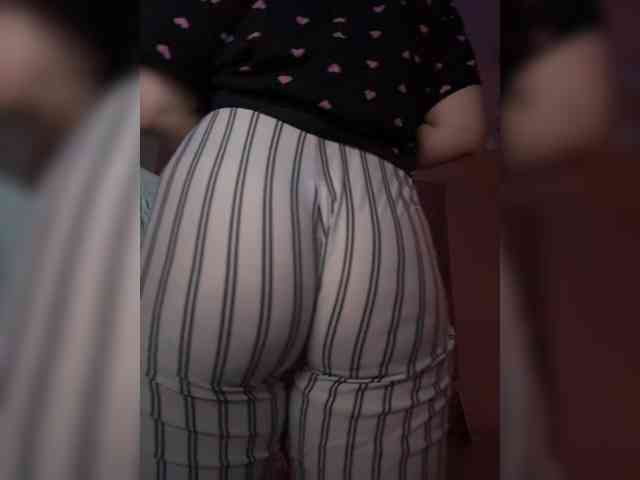 LollaDolly, live webcam girl, age 21, from Россия, streaming now, chatten, dildo spelen