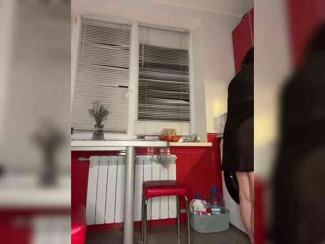 LouiseJenkin, live webcam girl, age 49, from Украина, streaming now, anaal spelen, camshow