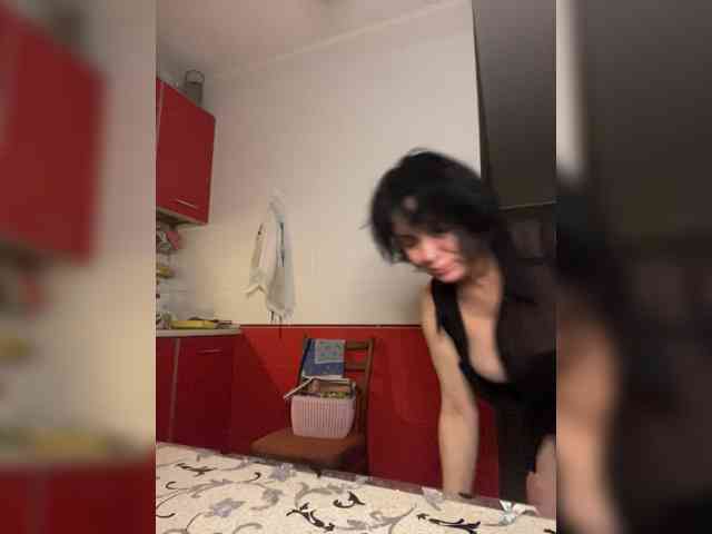 LouiseJenkin, live webcam girl, age 49, from Украина, streaming now, anaal spelen, camshow
