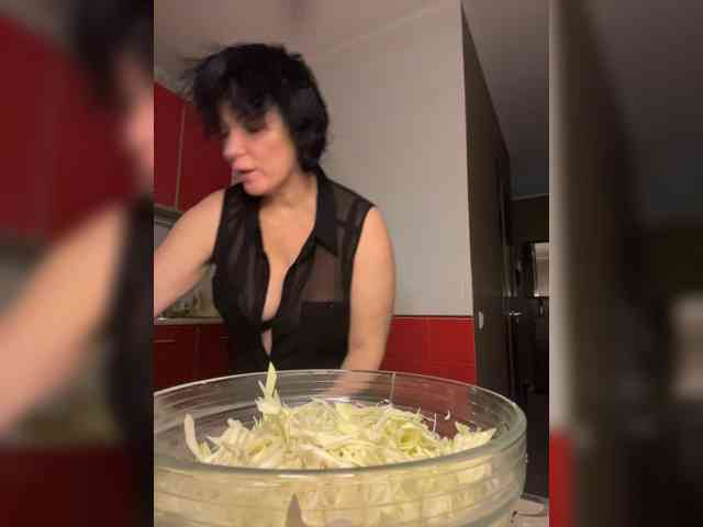 LouiseJenkin, live webcam girl, age 49, from Украина, streaming now, anaal spelen, camshow