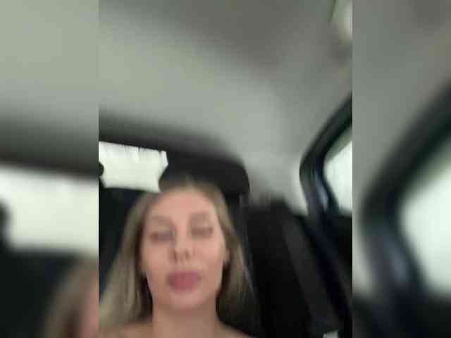 -Lovensesgirl-, live webcam girl, age 23, from Россия, streaming now, anaal spelen, kontneuken