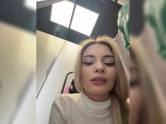 obsessed_with_me, live webcam girl, age 21, streaming now, dansen, dildo spelen