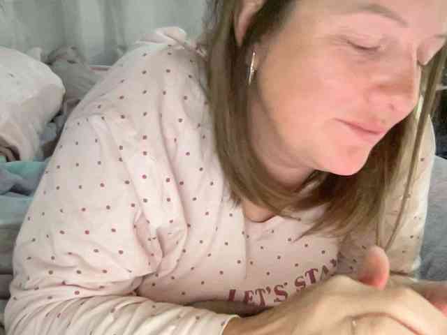 Natalii87, live webcam girl, age 38, from Россия, streaming now, anaal spelen, ballikken