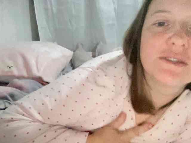 Natalii87, live webcam girl, age 38, from Россия, streaming now, anaal spelen, ballikken