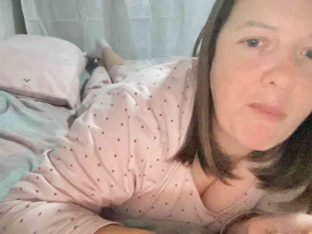 Natalii87, live webcam girl, age 38, from Россия, streaming now, anaal spelen, ballikken