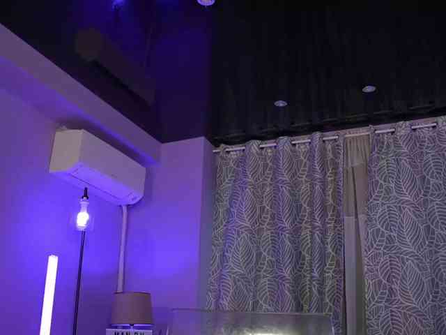 MandyPeas, live webcam girl, age 20, from EUROPE, streaming now, anaal spelen, kontvingeren